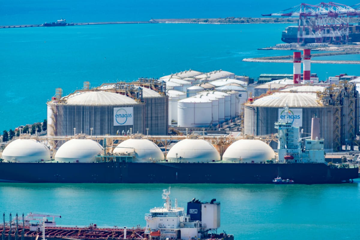 The LNG Export Boom: Upstream Winners and Losers